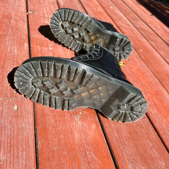 SOLD New Dr. Martens 1460 Bex women’s size 7 - Picture 5 of 8